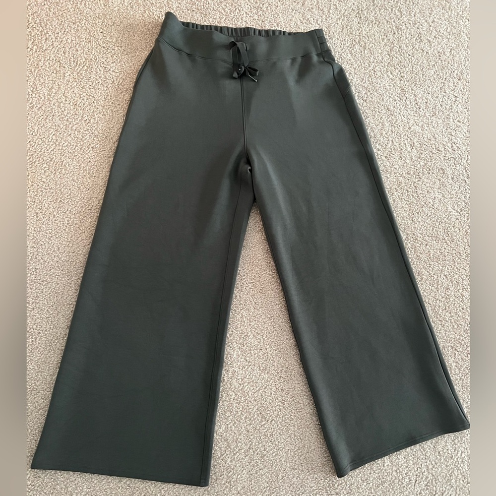 Spanx AirEssentials Wide Leg Pants in Dark Palm
